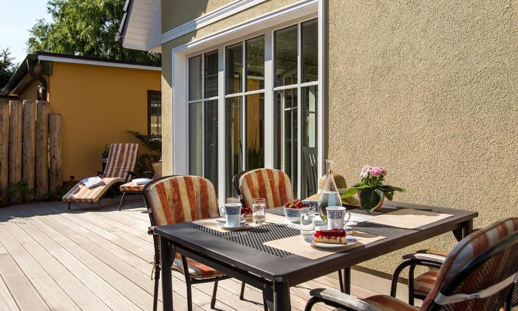 Haus Seeschwalbe Аренсгоп Екстер'єр фото